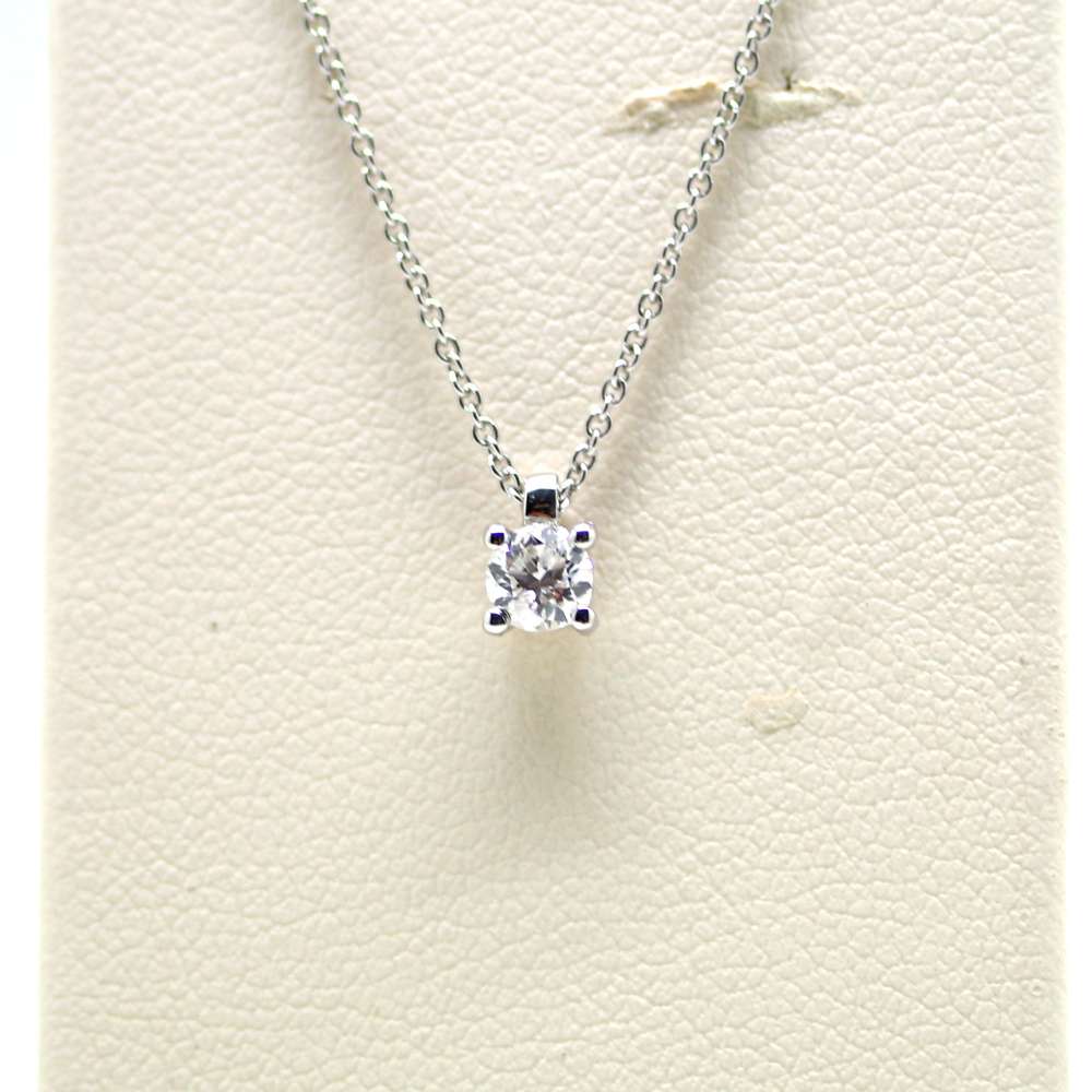Chain And Pendant In 18K White Gold With Diamond 0,20 Cts